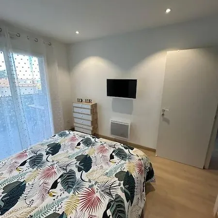 4 Personnes * Biguglia (Corsica)