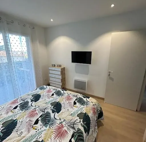 4 Personnes * Biguglia (Corsica)